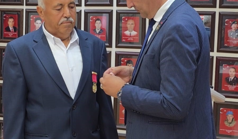 40-yil-sonra-gazilik-unvani-kazandi-4JJl2KWn.jpg