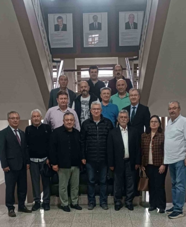 afyon-lisesi-mezunlari-dernegi-ilk-kongresini-yapti-qDipWr99.jpg