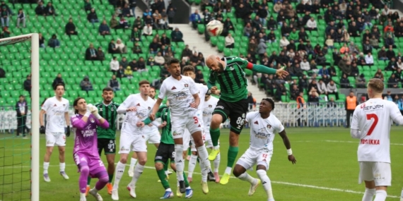 aliaga-fk-burak-bekaroglu-ile-ilgileniyor-T3dZYR9I.jpg