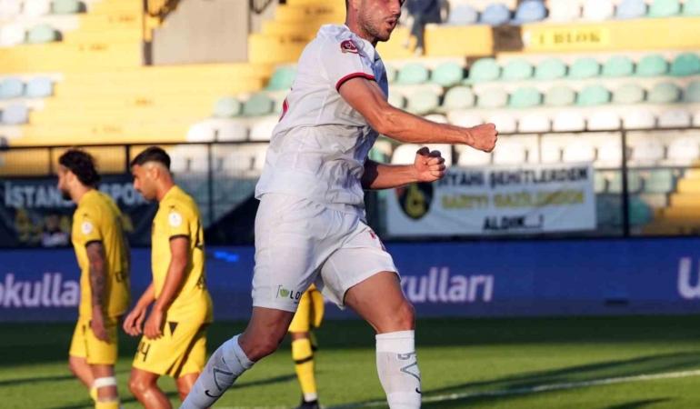 aliaga-fk-oguz-gurbulak-transferinde-sona-geldi-unTxUR3z.jpg