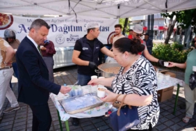 asure-ikramlari-soma-ve-akhisardan-basladi-Xyg1WIHm.jpg
