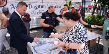 asure-ikramlari-soma-ve-akhisardan-basladi-Xyg1WIHm.jpg