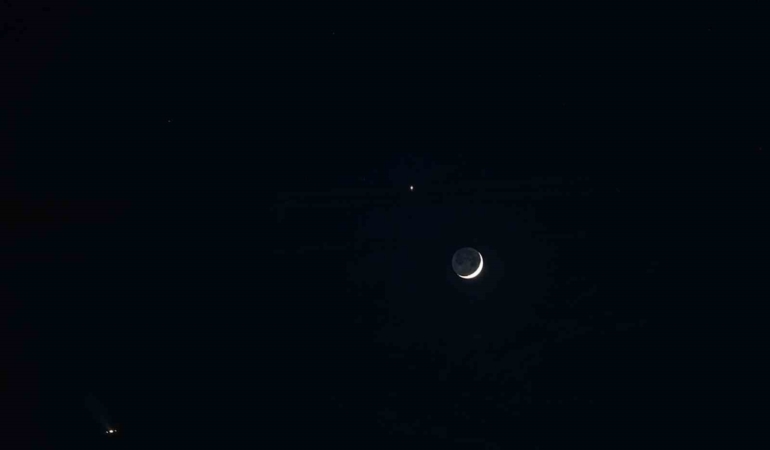 ay-ile-venus-bulusmasi-mugla-semalarinda-gorsel-solene-donustu-KSAVn7UF.jpg