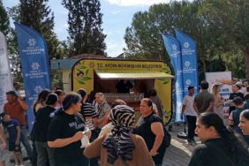 aydin-buyuksehirden-lgs-heyecanindaki-ogrencilere-destek-deBAXXis.jpg