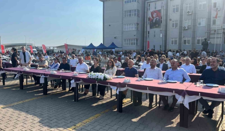 aydin-il-emniyet-mudurlugu-personeli-dayanisma-etkinliginde-bulustu-LFSXtMuf.jpg