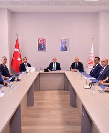 aydin-valisi-varol-cinedeki-toplantida-projeleri-degerlendirdi-HvtbhUae.jpg