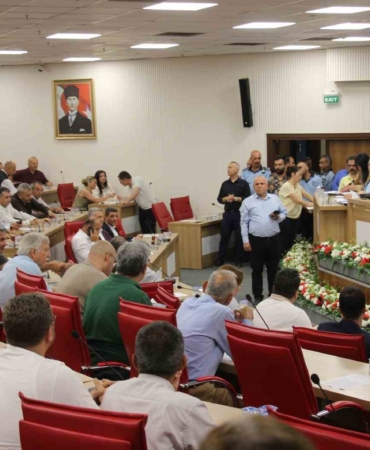 aydinda-15-milyarlik-yol-hamlesi-meclisten-oy-birligiyle-gecti-5bxOOgi6.jpg