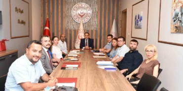 aydinda-engelli-ve-yasli-bakim-hizmetleri-degerlendirildi-f66zQJdN.jpg