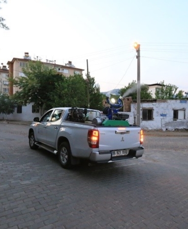 aydinda-ilaclama-calismalari-basladi-q6fXd1cT.jpg