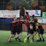aydinda-saglik-calisanlarinin-futbol-heyecani-sona-erdi-UJhewfTU.jpg