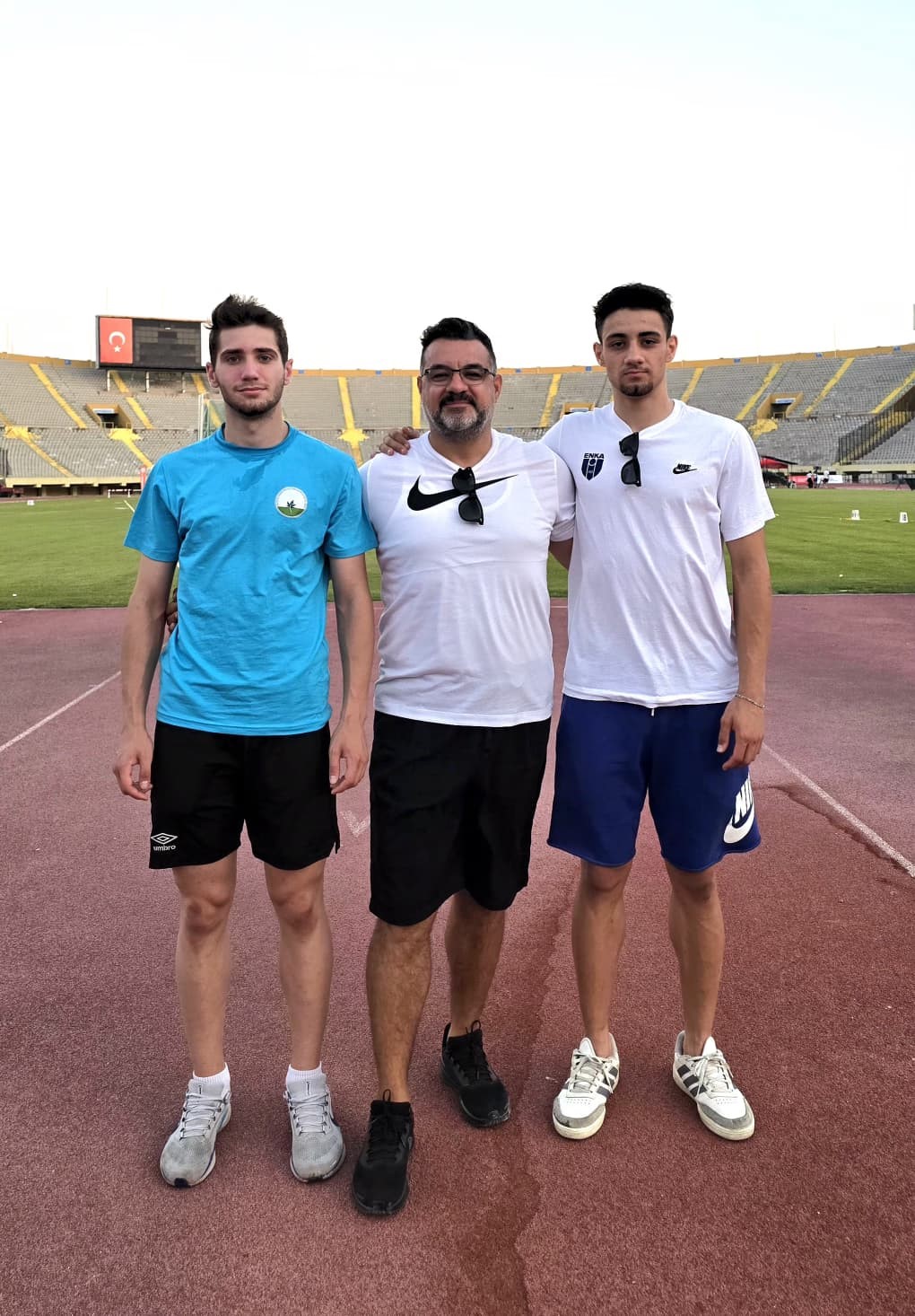aydinli-sporcular-110-metre-engelli-bransina-damga-vurdu-uA4x9g8f.jpg