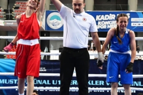 aydinli-yagmur-turkiye-sampiyonu-oldu-kjvqyglq.jpg