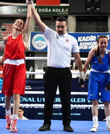 aydinli-yagmur-turkiye-sampiyonu-oldu-kjvqyglq.jpg