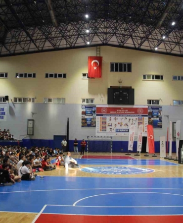 aydinlilar-dunya-kupasi-macini-birlikte-izledi-pY3lxa76.jpg
