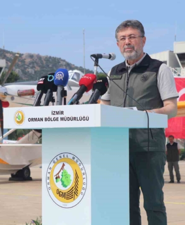 bakan-yumakli-28-ucak-119-helikopter-14-iha-ile-yesil-vatanimiza-havadan-kalkan-oluyoruz-EPcW7fHx.jpg