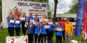 baklanli-ogrenciler-gokyuzunde-zirveye-cikti-3yEyGfTH.jpg