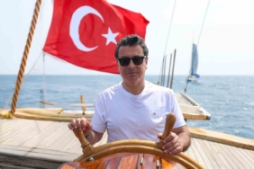 baskan-arastan-kabotaj-bayrami-mesaji-4tEm96rM.jpg