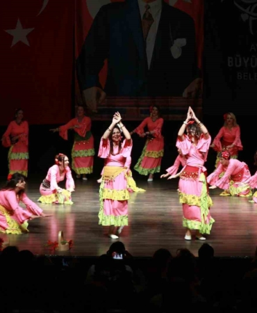 baskan-cercioglunun-kultur-ve-sanata-destekleri-devam-ediyor-PzBBsOyH.jpg