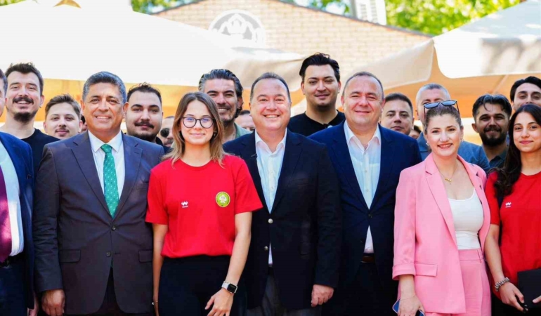 baskan-dutluludan-antrenorlere-guven-mesaji-CNs3cjlt.jpg