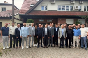 baskan-erdogan-polonya-firmalarimiz-icin-stratejik-firsatlar-sunuyor-yJ43xPGa.jpg