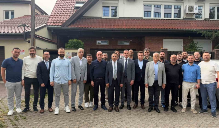 baskan-erdogan-polonya-firmalarimiz-icin-stratejik-firsatlar-sunuyor-yJ43xPGa.jpg