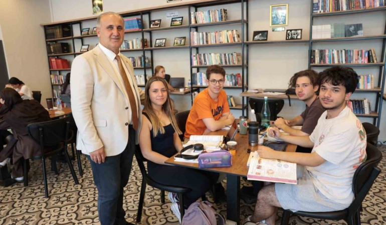 baskan-kayadan-yks-oncesi-ogrencilere-moral-ziyareti-WCsVIiSH.jpg