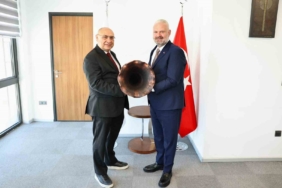 baskan-pehlivandan-menemene-dogalgaz-mujdesi-jFPxkhX7.jpg