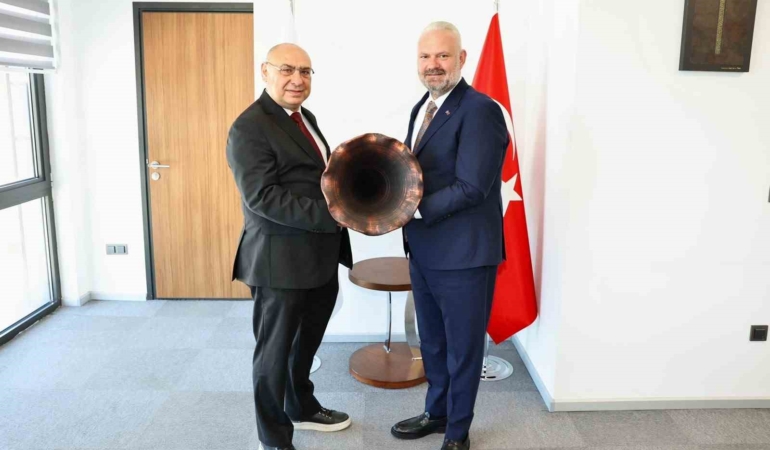 baskan-pehlivandan-menemene-dogalgaz-mujdesi-jFPxkhX7.jpg