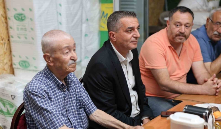 baskan-simsek-oruc-acma-programina-katildi-EETUpLve.jpg
