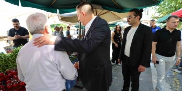 baskan-simsek-pazarci-esnafi-ve-vatandaslarin-sorunlarini-dinledi-3cdQXts6.jpg