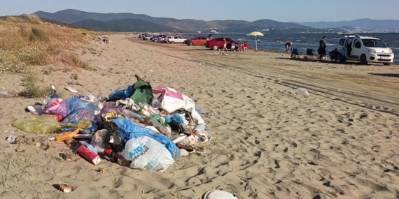 baskan-surucu-kusadasi-sinirindaki-dogal-alana-dikkat-cekti-YviR3SHR.jpg