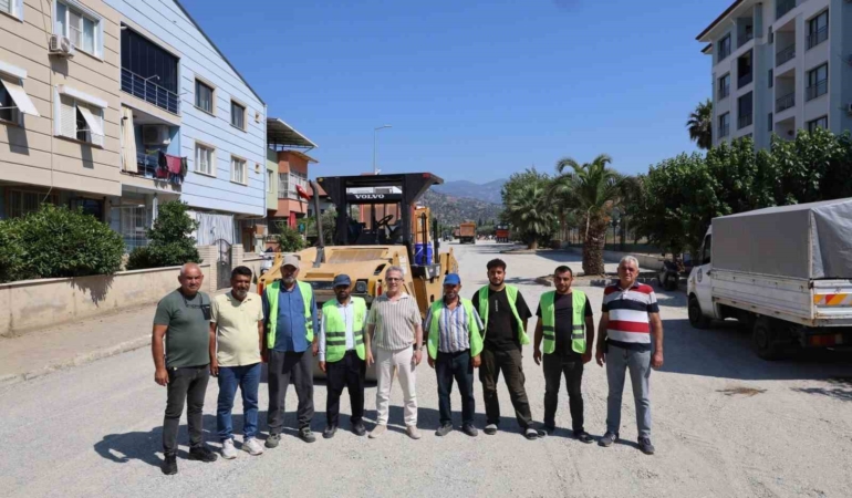baskan-tetik-41-noktadaki-yol-calismalarini-yerinde-inceledi-vMxOJq5s.jpg