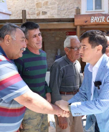 baskan-unlu-babalarimiz-toplumumuzun-en-onemli-yapi-taslarindan-biridir-VP9GtIX6.jpg