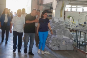 baskan-vekili-ozkan-dokumacilar-sitesi-esnafini-ziyaret-etti-tSIrcSyn.jpg