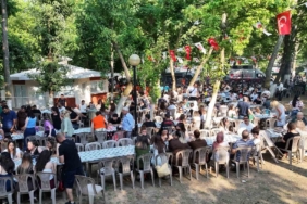 baskan-yetiskin-personelle-piknikte-bulustu-6BxjxMSt.jpg