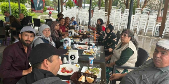 baskan-zencirciden-engelli-bireylerin-ailelerine-moral-gezisi-TtQRDPur.jpg