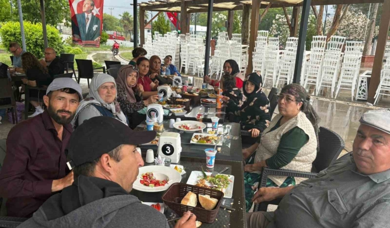baskan-zencirciden-engelli-bireylerin-ailelerine-moral-gezisi-TtQRDPur.jpg