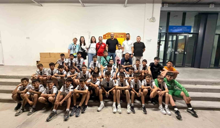 baskan-zencirciden-germencikli-genc-futbolculara-anlamli-jest-EGal8bOT.jpg