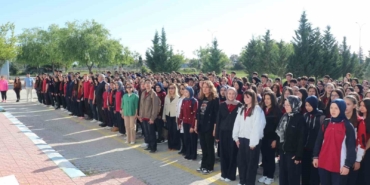 bayram-tatili-sonrasi-egitim-ve-ogretim-yeniden-basladi-fzUwJycH.jpg
