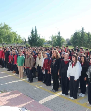 bayram-tatili-sonrasi-egitim-ve-ogretim-yeniden-basladi-fzUwJycH.jpg