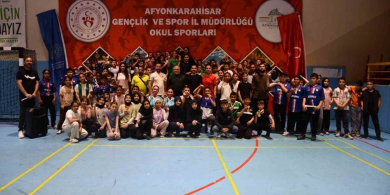 bilek-guresi-musabakalari-sona-erdi-plStSTQR.jpg