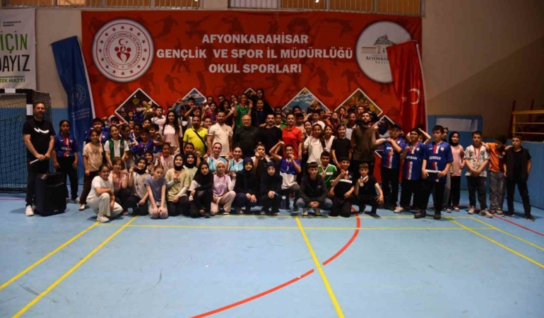 bilek-guresi-musabakalari-sona-erdi-plStSTQR.jpg