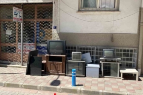 bir-donemin-vazgecilmezi-tuplu-televizyonlar-simdilerde-nostalji-yasatiyor-d5EEQHMS.jpg