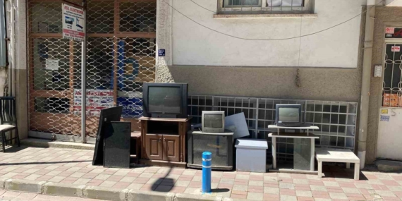 bir-donemin-vazgecilmezi-tuplu-televizyonlar-simdilerde-nostalji-yasatiyor-d5EEQHMS.jpg