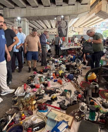bit-pazarindan-aldiklari-eskimis-esyalari-tamir-ediyorlar-5Z9ZjBru.jpg