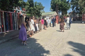bodrumda-32-bin-351-ogrenci-karne-aldi-8RLfRset.jpg