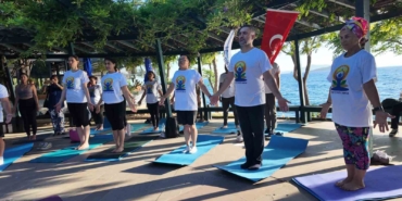 bodrumdaki-etkinlik-ilgi-gordu-cAM8HZnS.jpg