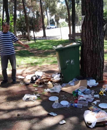 bu-park-bir-gecede-bu-hale-geldi-XGZyK7MJ.jpg