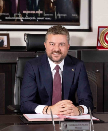 buca-belediye-baskani-gorkem-duman-tutuklandi-SwI5evMV.jpg