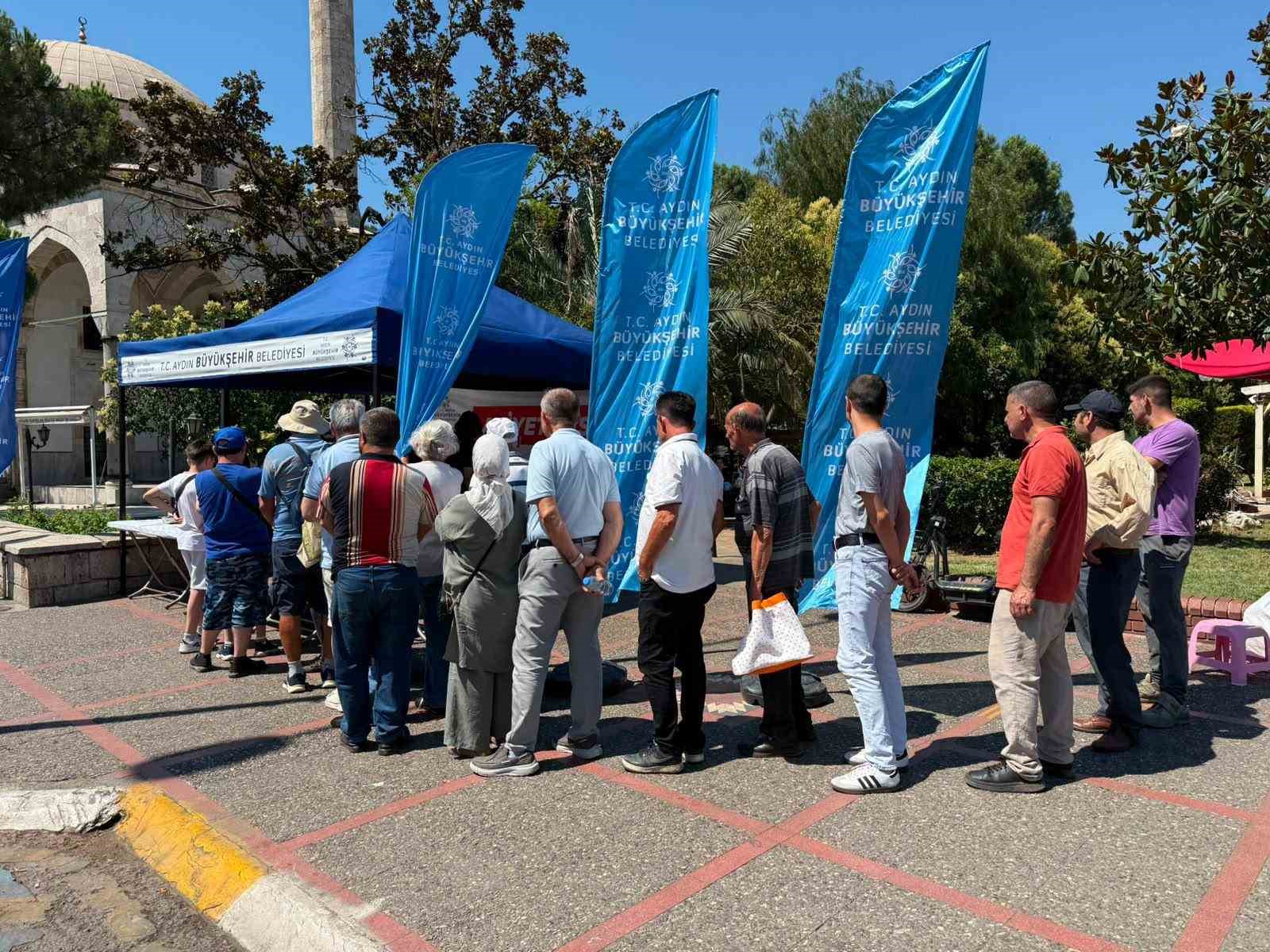 buyuksehirden-vatandaslara-asure-ikrami-Awn2MMF3.jpg